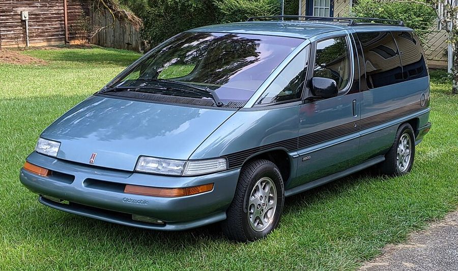 Oldsmobile Silhouette