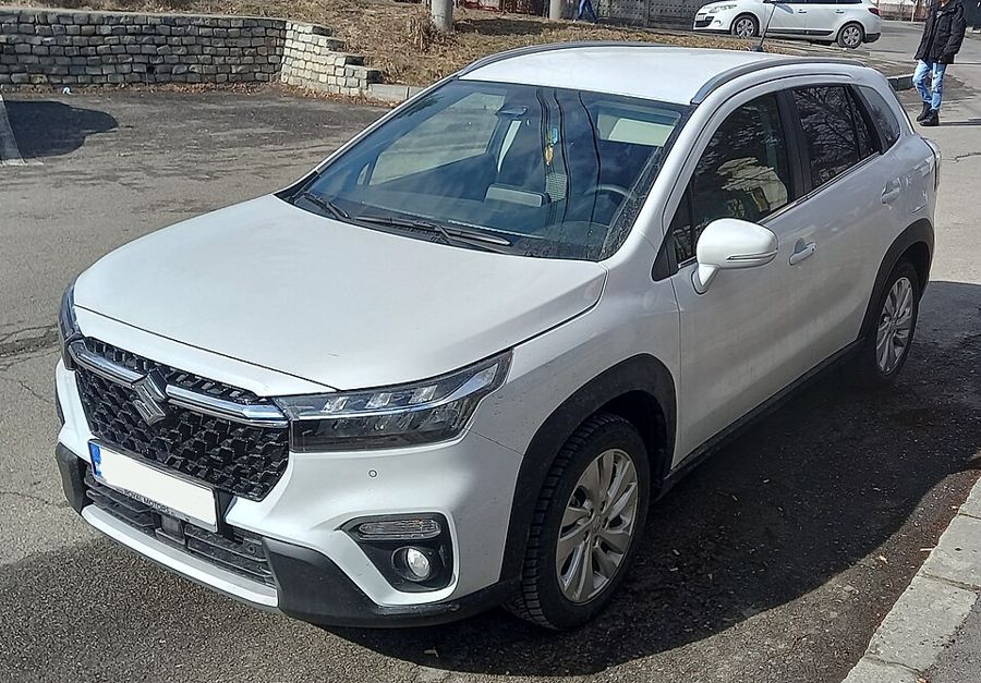 Suzuki S-Cross